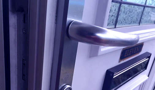 photo of dan fitting double glazing unit